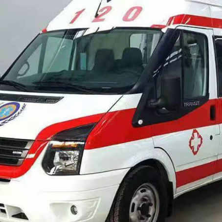 江城非急救护送病人转院租赁救护车的优缺点对比